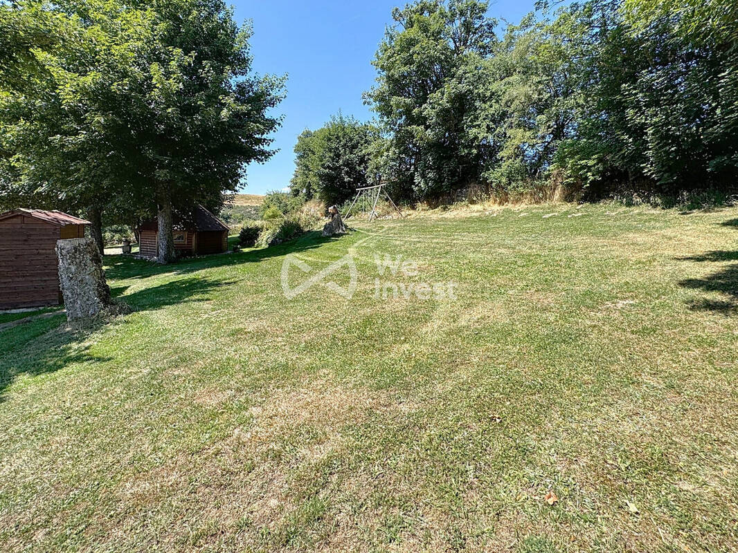 Terrain à CHATEAUNEUF-DE-RANDON
