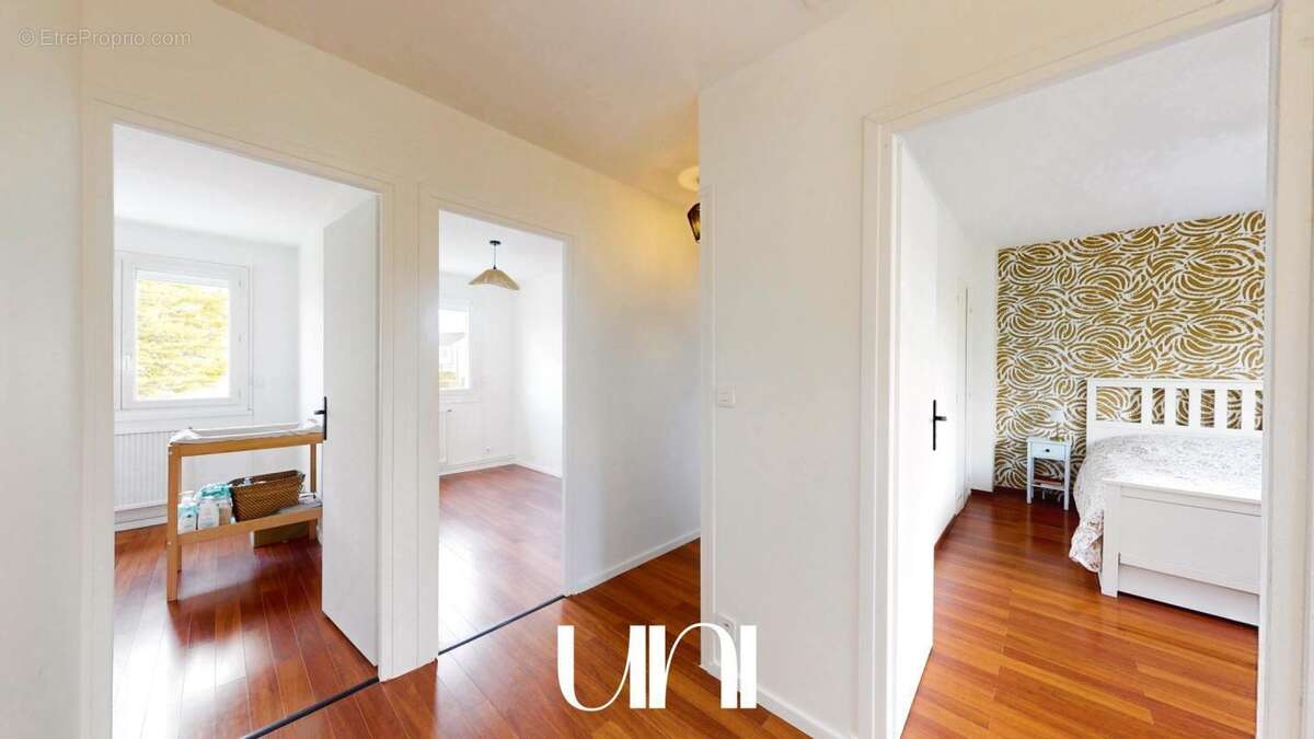 Maison à SAINT-PIERRE-SUR-DIVES