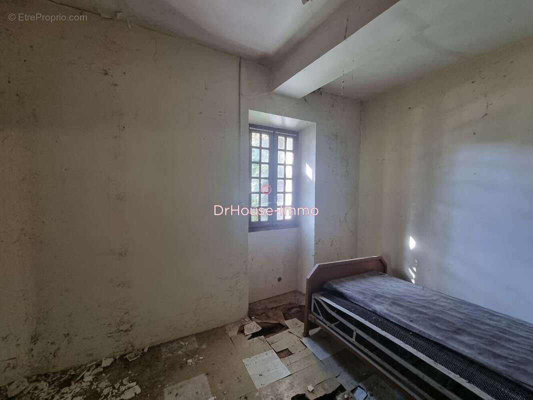 Maison 161 m² à Saint-Aubin-De-Cadelech  - photo 22