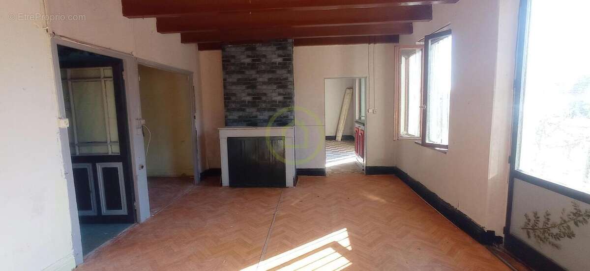 Maison à SAINT-BONNET-EN-BRESSE