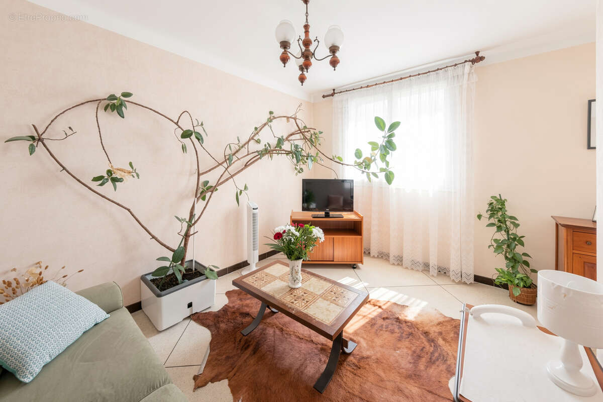 Appartement à LES PENNES-MIRABEAU