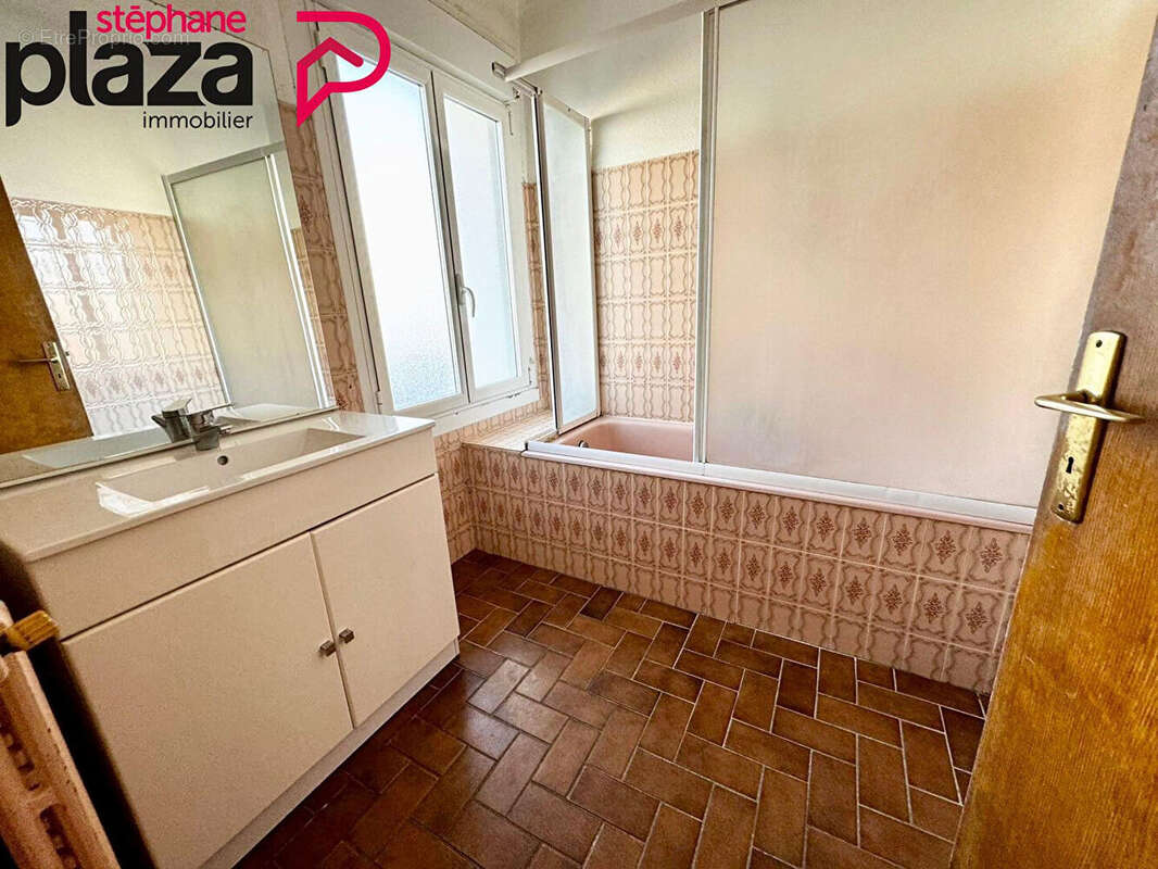 immeuble Douarnenez appt 5 pièce(s) 109.53 m2 - photo 7