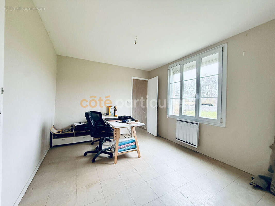 Maison à BRETTEVILLE-L'ORGUEILLEUSE