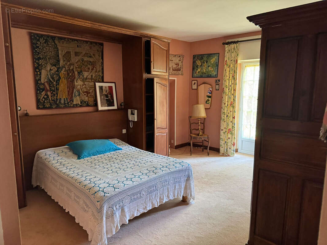 Maison à FEUCHEROLLES