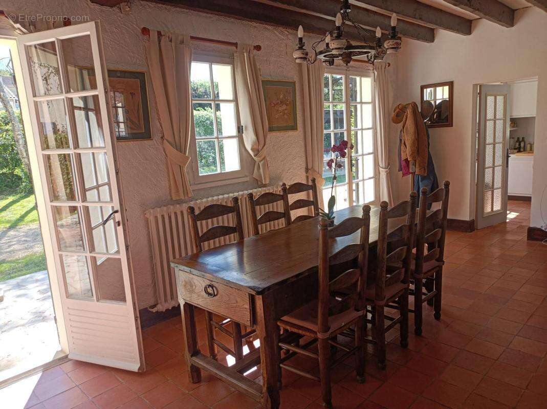 Maison à LALINDE