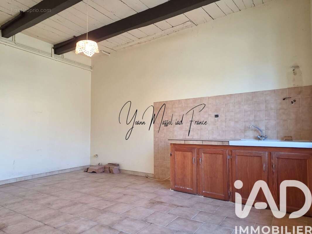 Maison 113 m² à Montclar  - photo 8