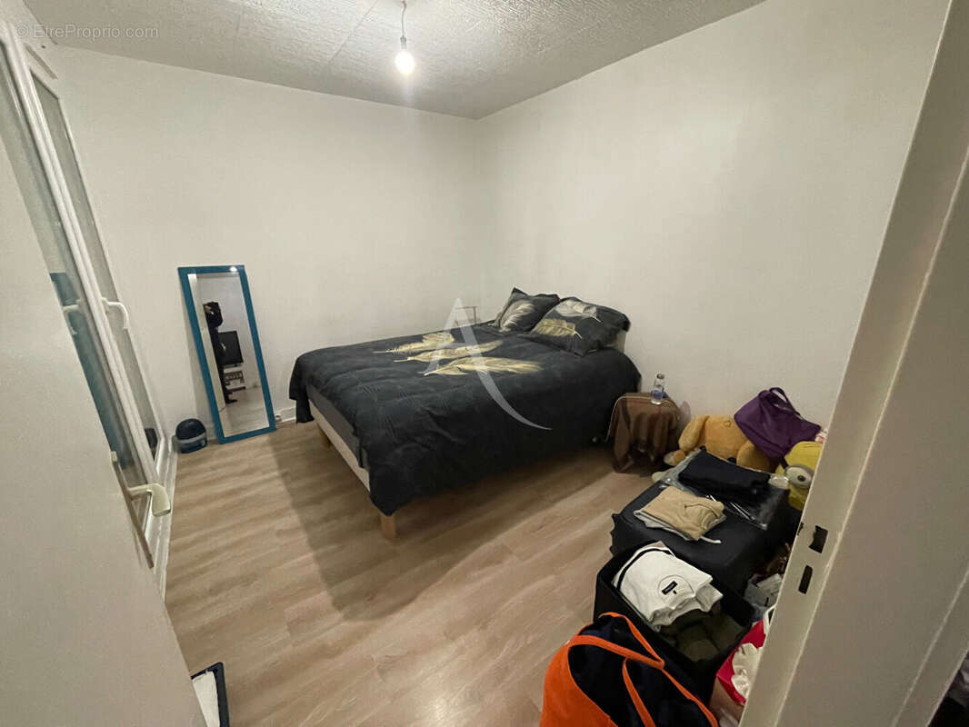 Appartement à SAINT-JEAN-DE-BRAYE