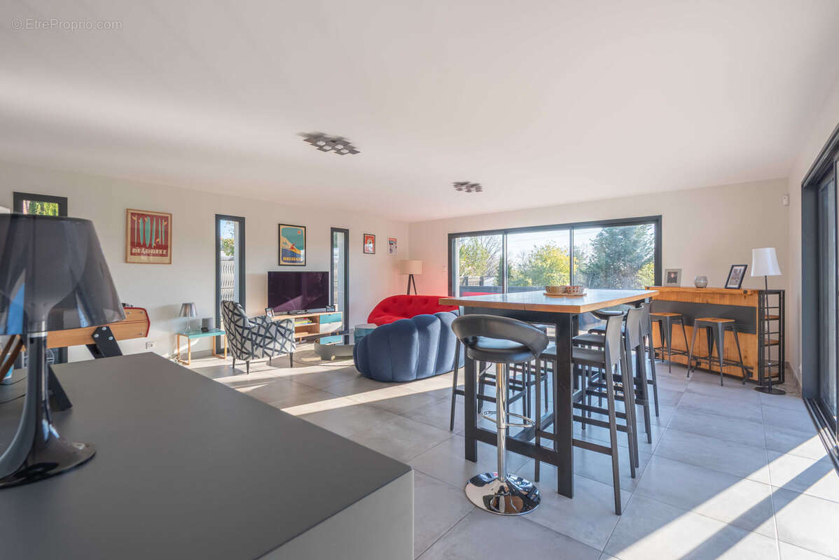 Maison à CARIGNAN-DE-BORDEAUX