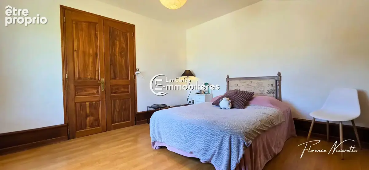 A VENDRE maison plain-pied de 174 m² 4 chambres piscine sans vis-à-vis - photo 3