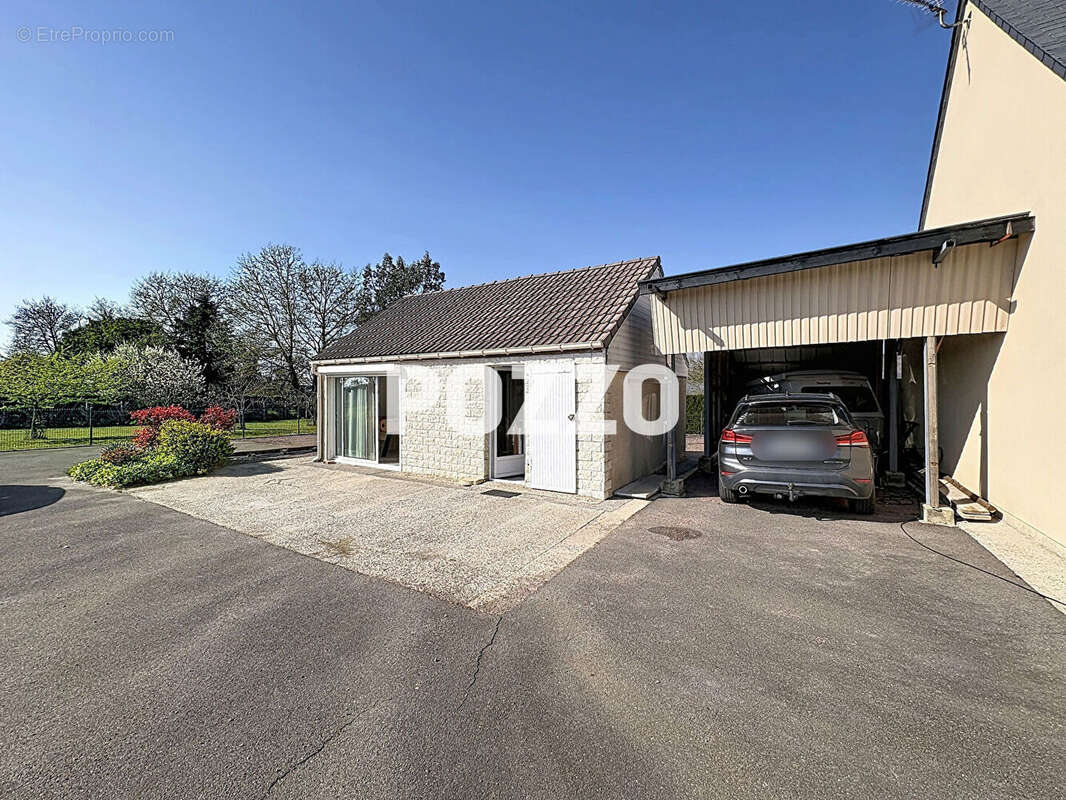 Maison à LINGREVILLE