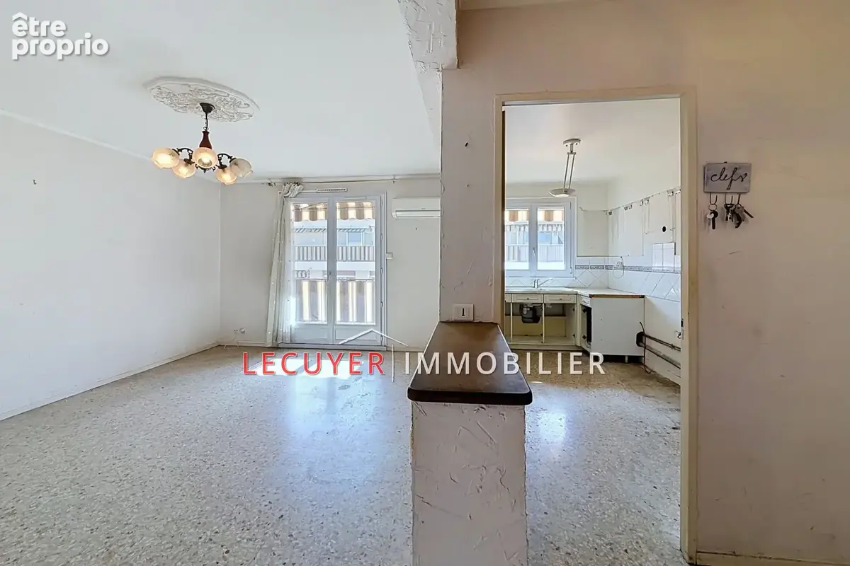 Appartement à VALLAURIS