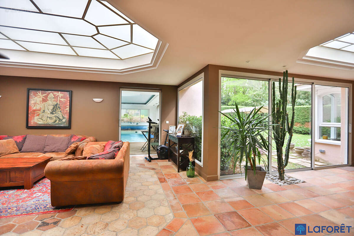 Maison à JOUARS-PONTCHARTRAIN