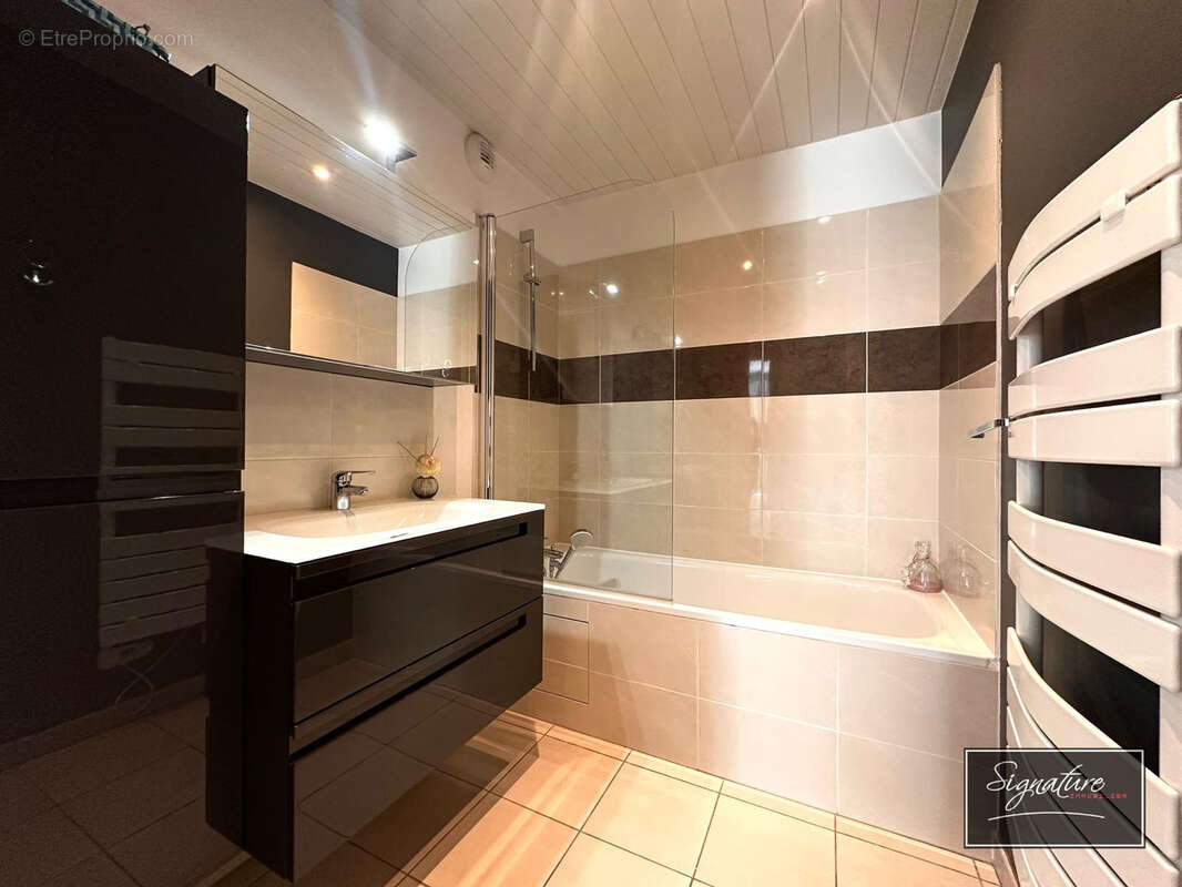Appartement à PLAILLY