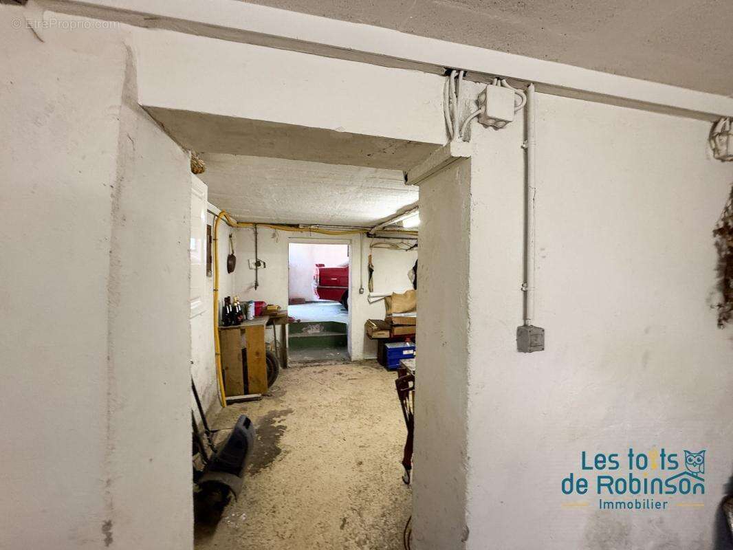 Jolie maison avec grand terrain - photo 16