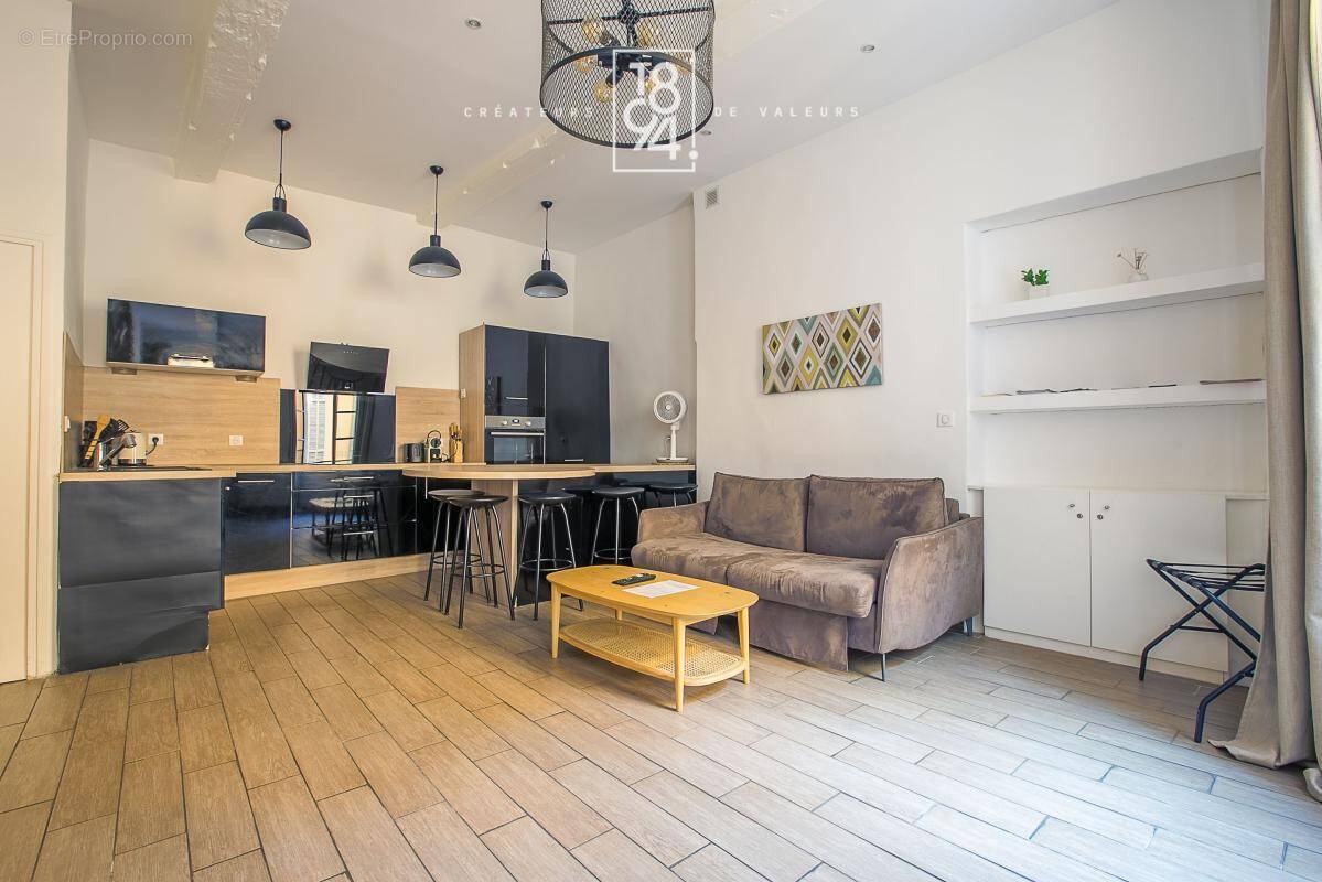 Appartement à AIX-EN-PROVENCE