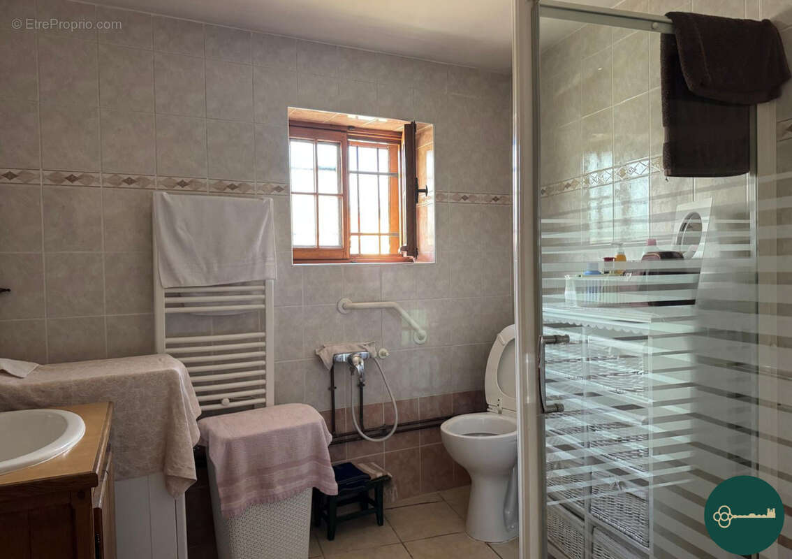 Maison à CHOLOY-MENILLOT