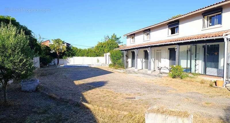 Appartement à TOURNEFEUILLE