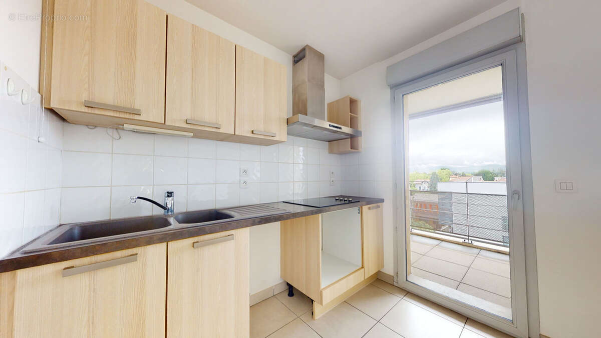 Appartement à TASSIN-LA-DEMI-LUNE