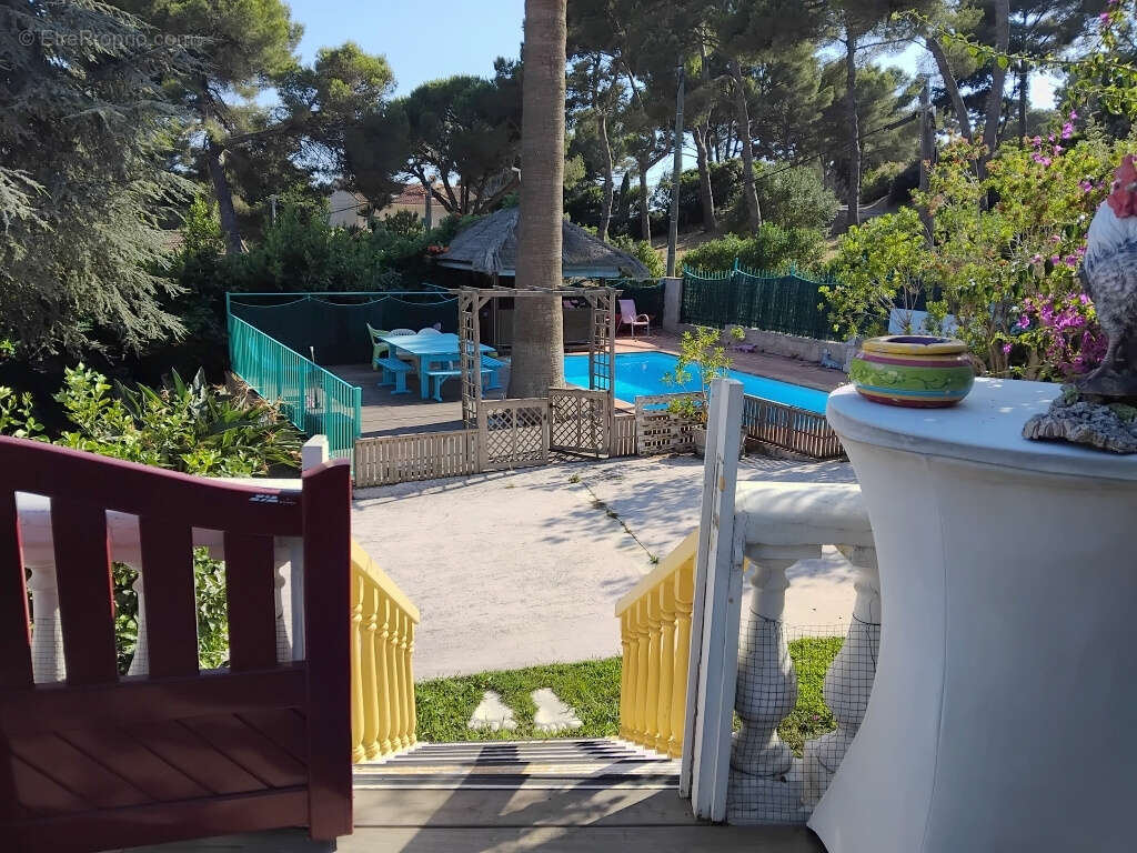 Maison à HYERES