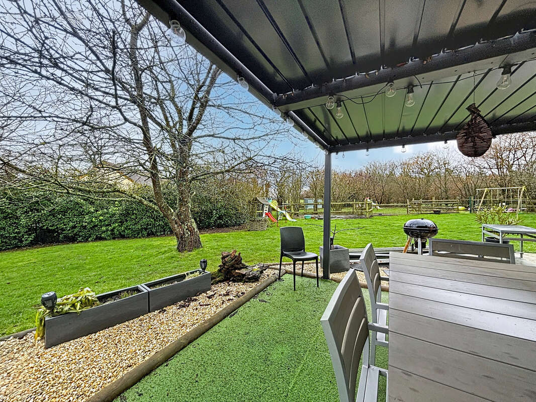 Maison à VILLERS-BOCAGE