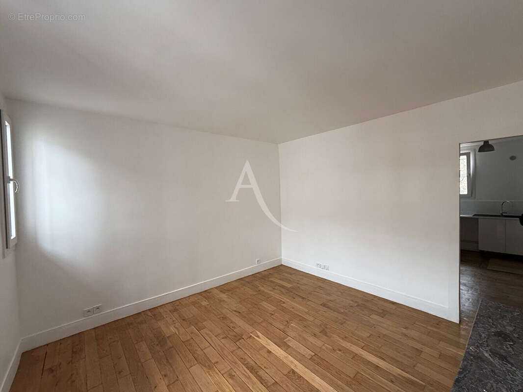 Appartement à PARIS-12E