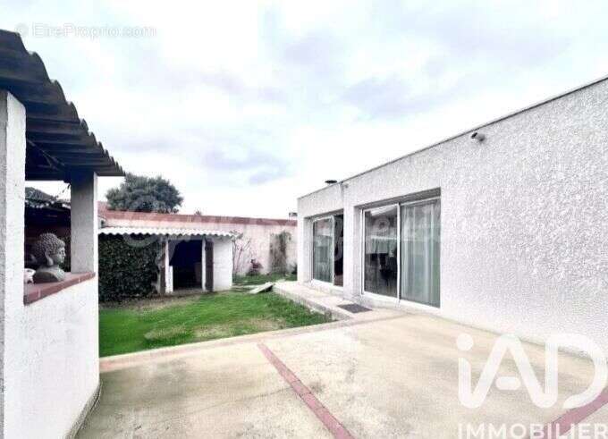 Photo 4 - Maison à VILLELONGUE-DELS-MONTS