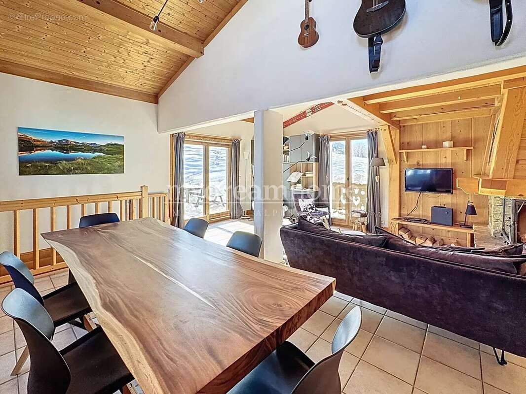 Maison à PRAZ-SUR-ARLY