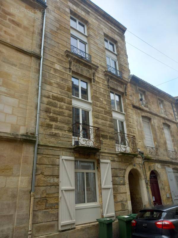 Appartement à BORDEAUX