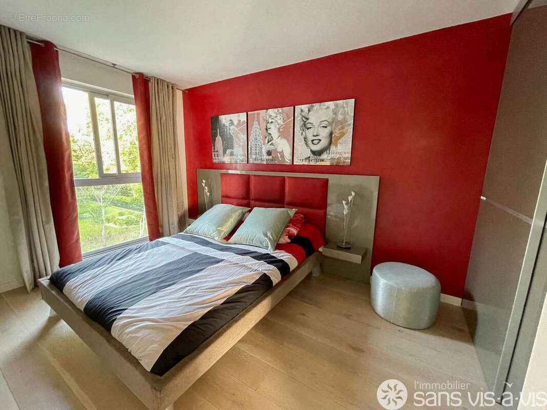Appartement à SURESNES