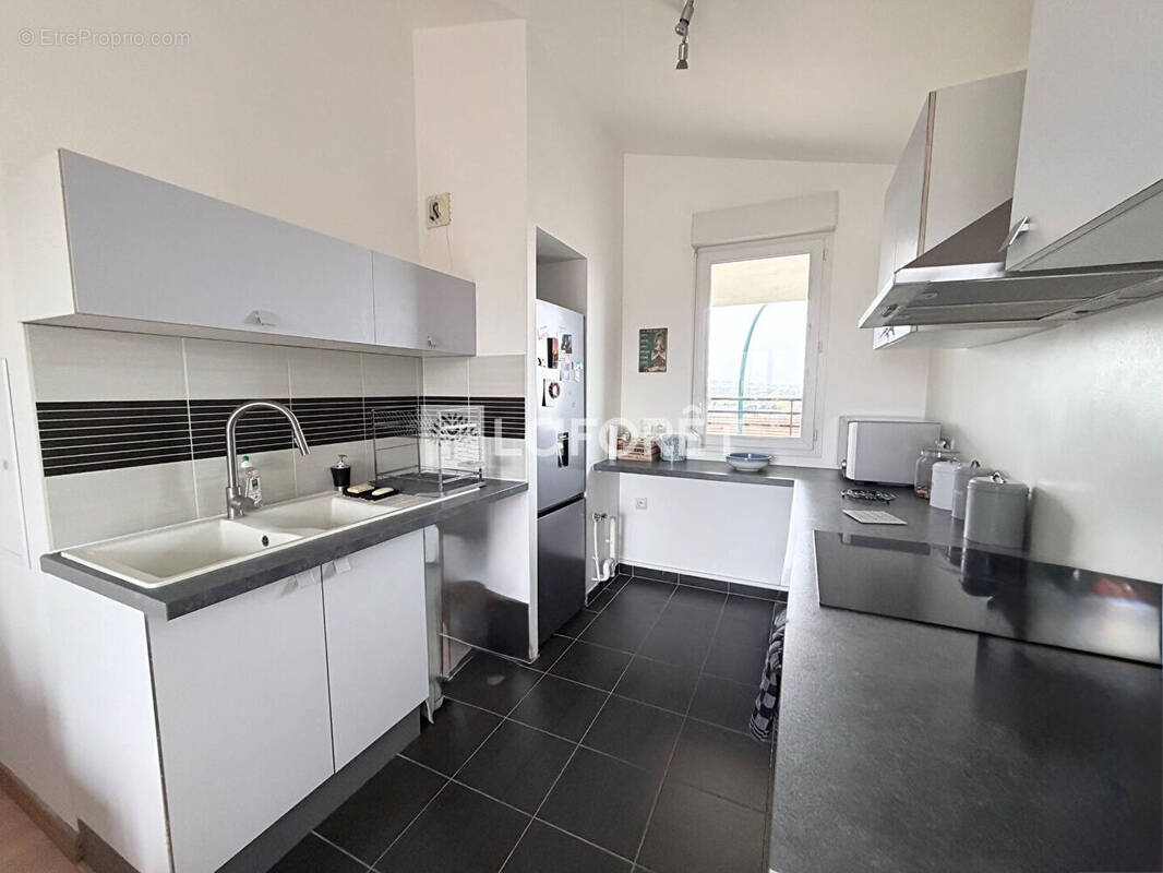 Appartement à VIGNEUX-SUR-SEINE