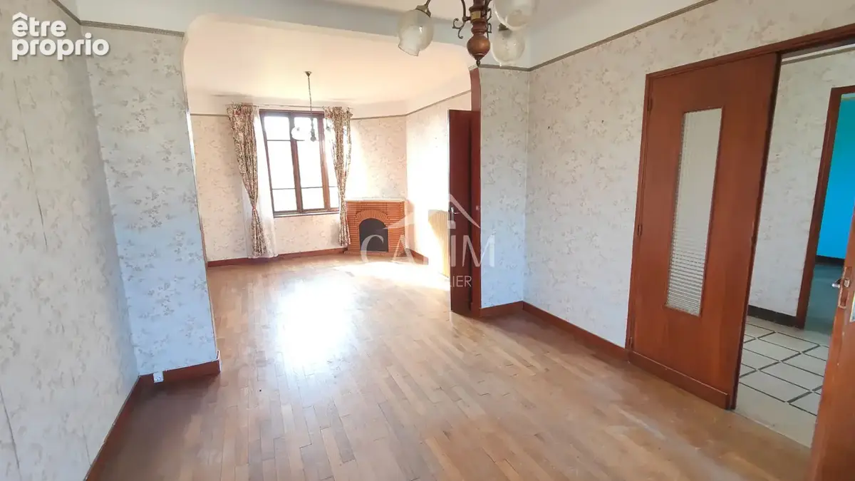 Maison de bourg en pierres, 105m² hab,179m² utiles, poss div 2 logements, 3 niveaux de 55 m², terrain  1400m² - photo 4