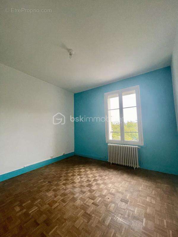 Maison à SAINT-PIERRE-DES-CORPS