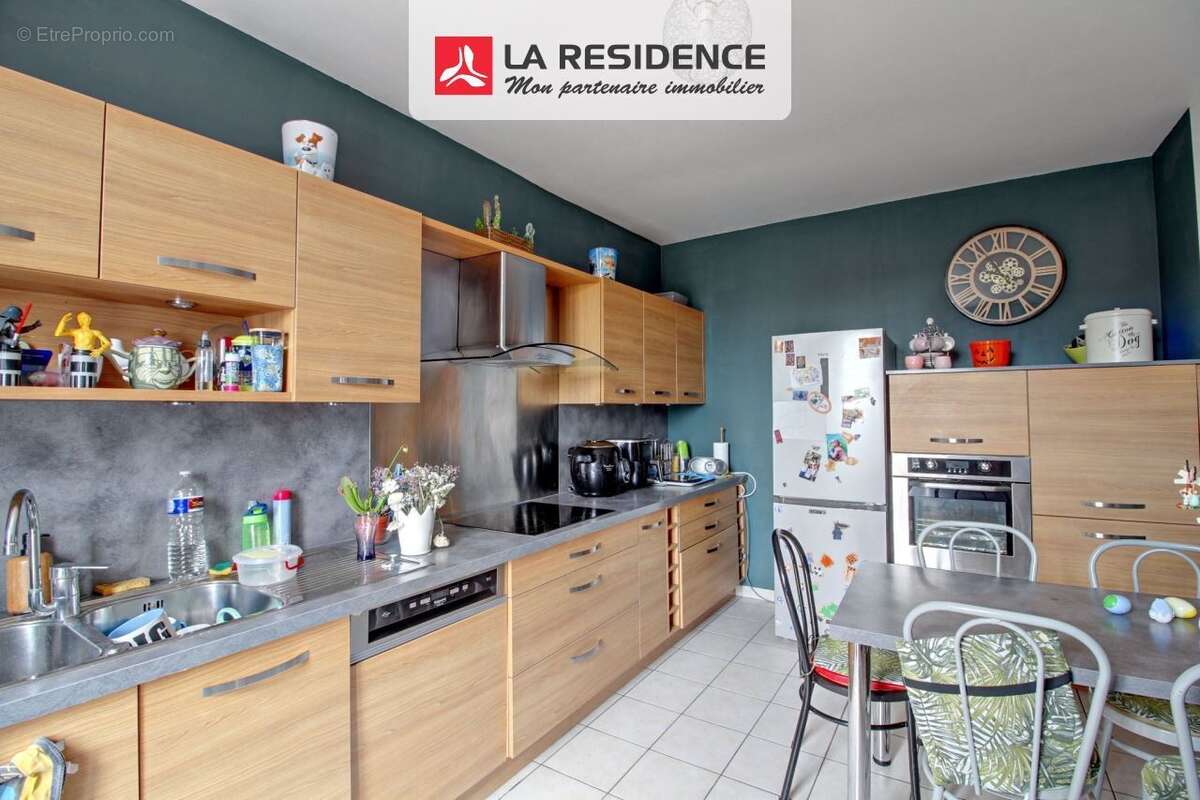 Maison à LES MUREAUX