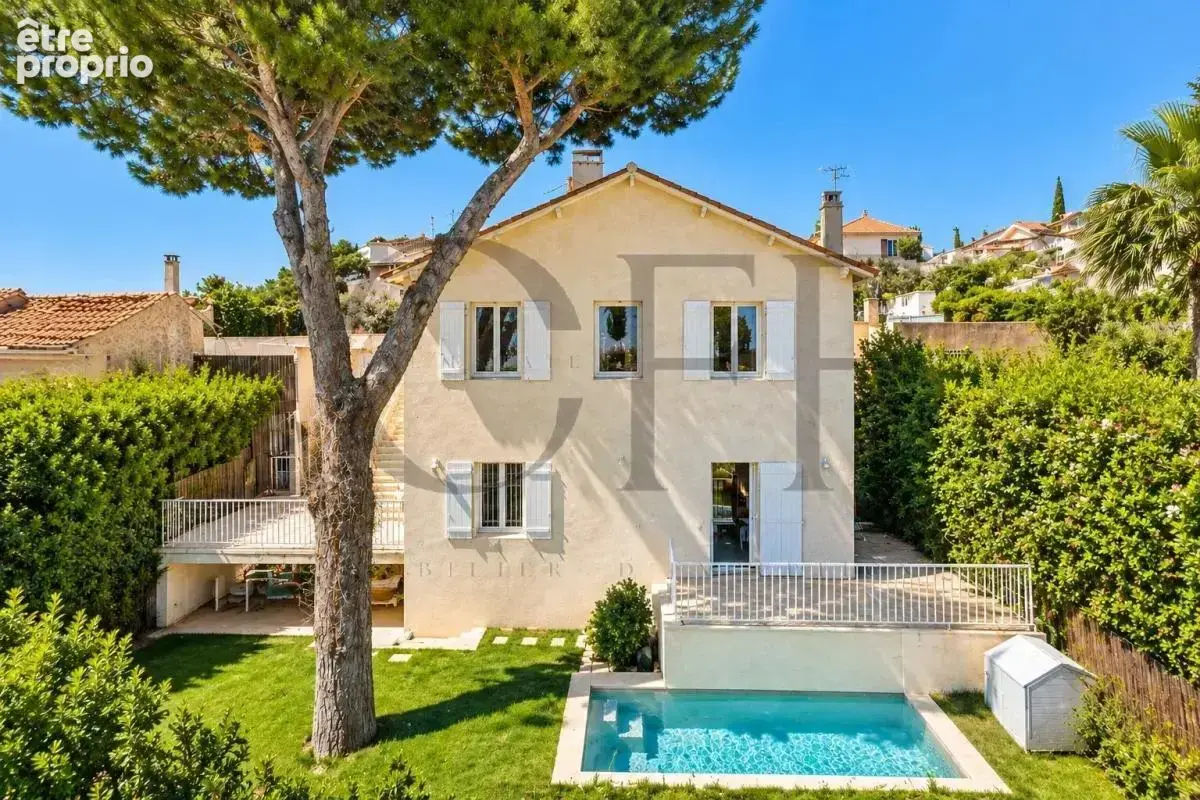 13260 CASSIS - Villa contemporaine 4 chambres piscine Vue Mer - photo 2