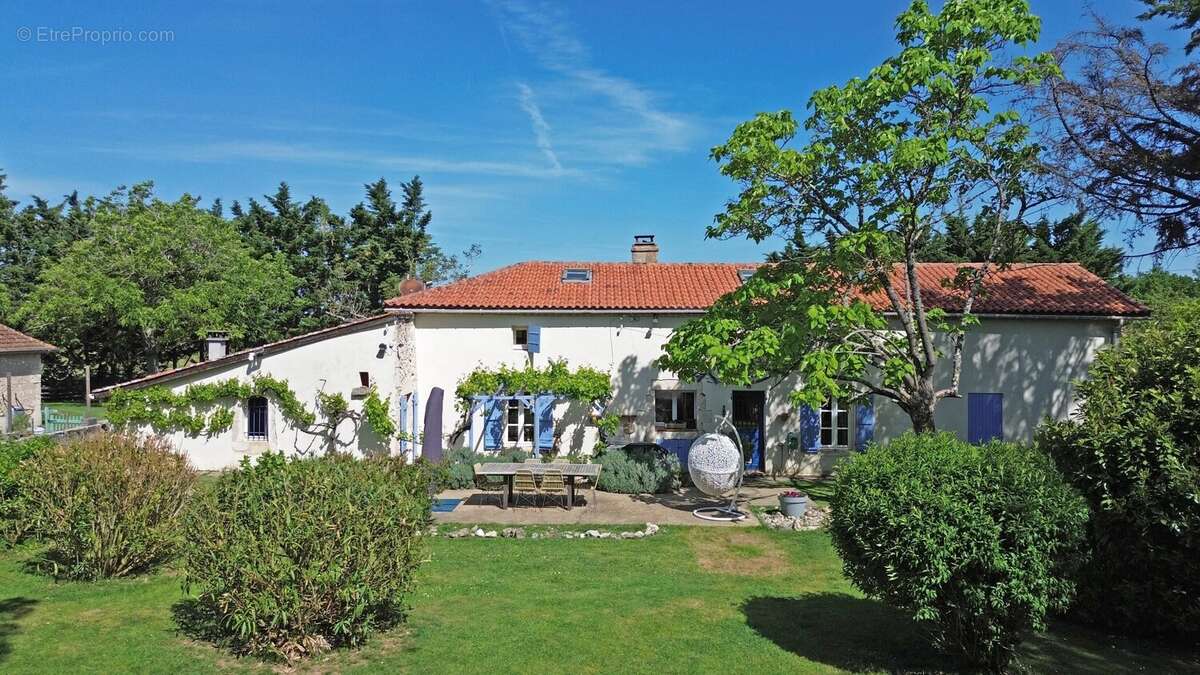 Maison à LE TEMPLE-SUR-LOT