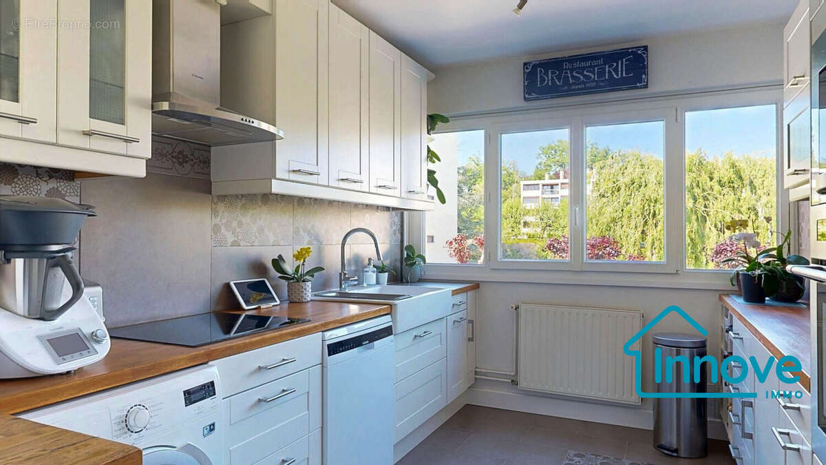 Appartement à NOISY-LE-ROI