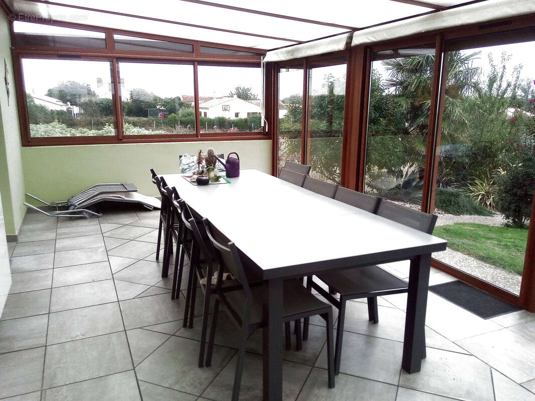 Maison 4 chambres - piscine - photo 6