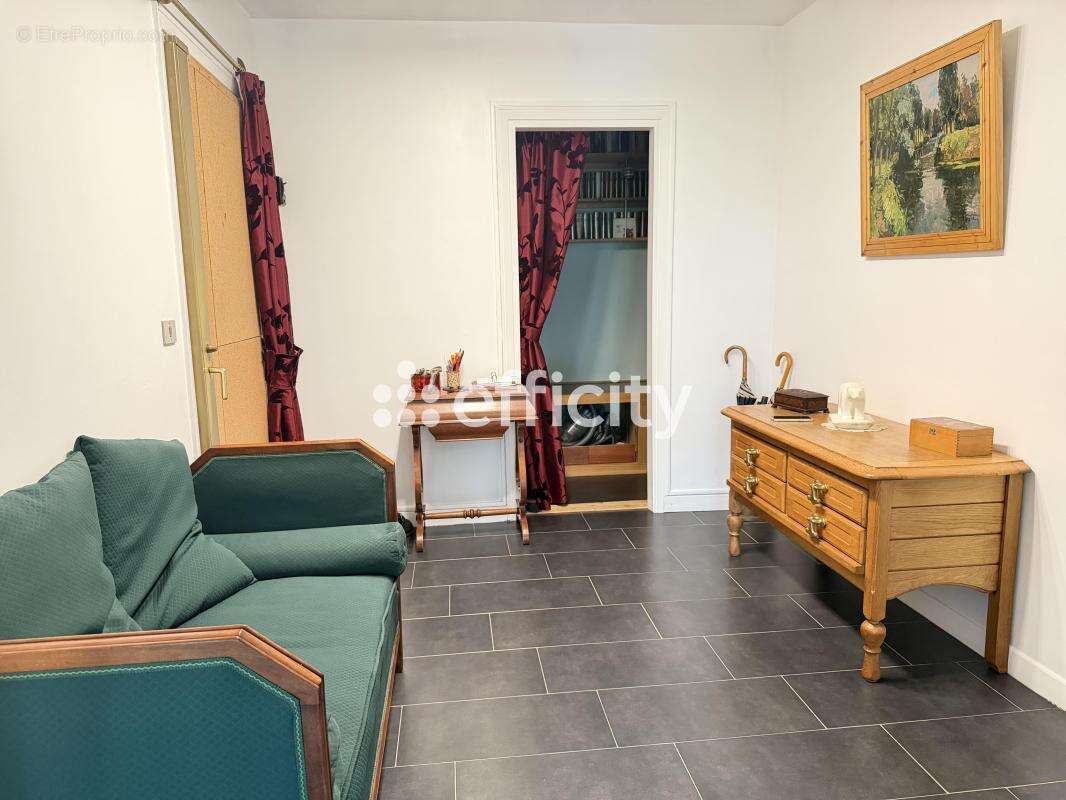 Appartement à CHENNEVIERES-SUR-MARNE
