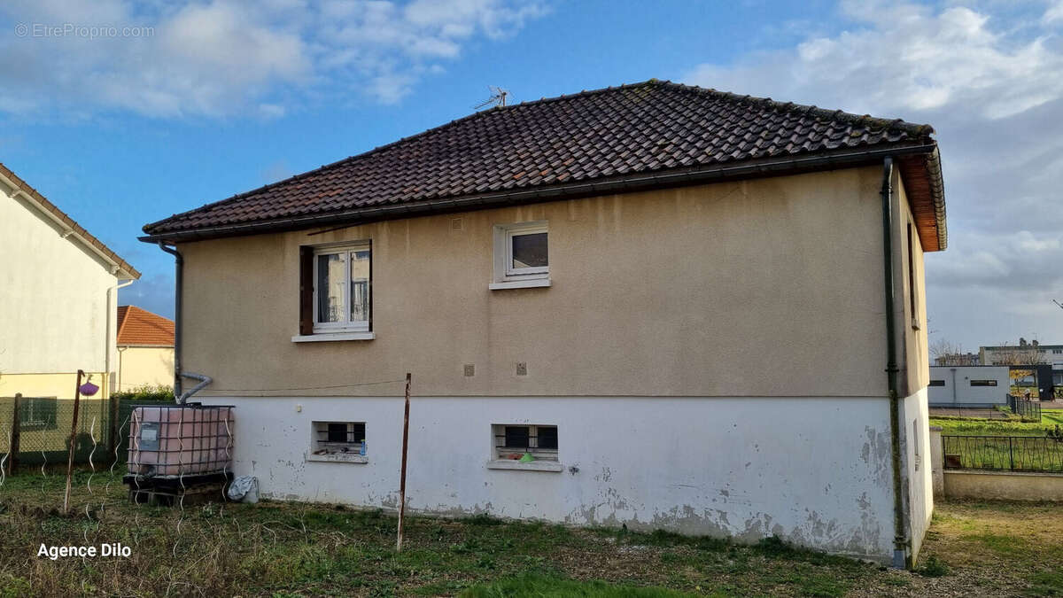 Maison à SAINT-FLORENTIN