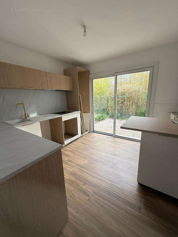Maison à RILLIEUX-LA-PAPE