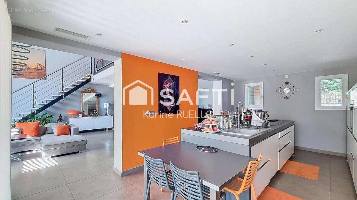 Photo 4 - Maison à SAINT-JEAN-LASSEILLE