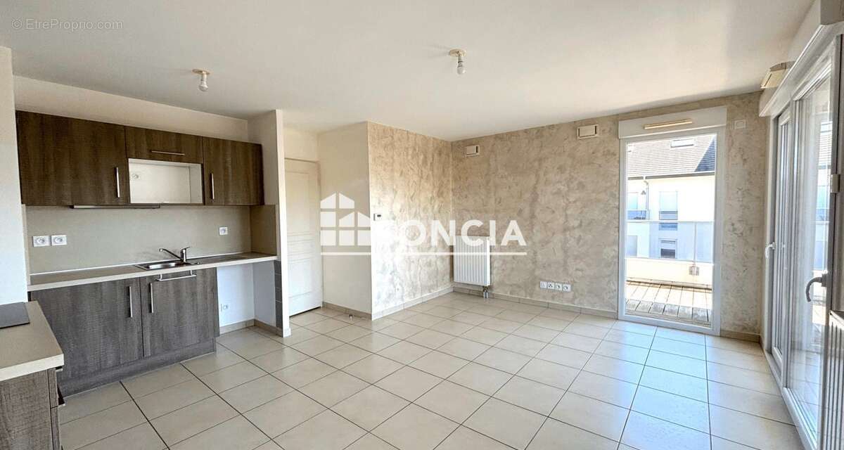 Appartement à DOUVAINE