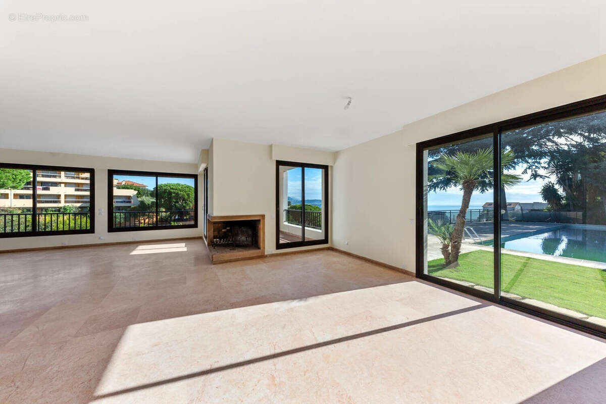 Maison 302 m² à Nice  - photo 8
