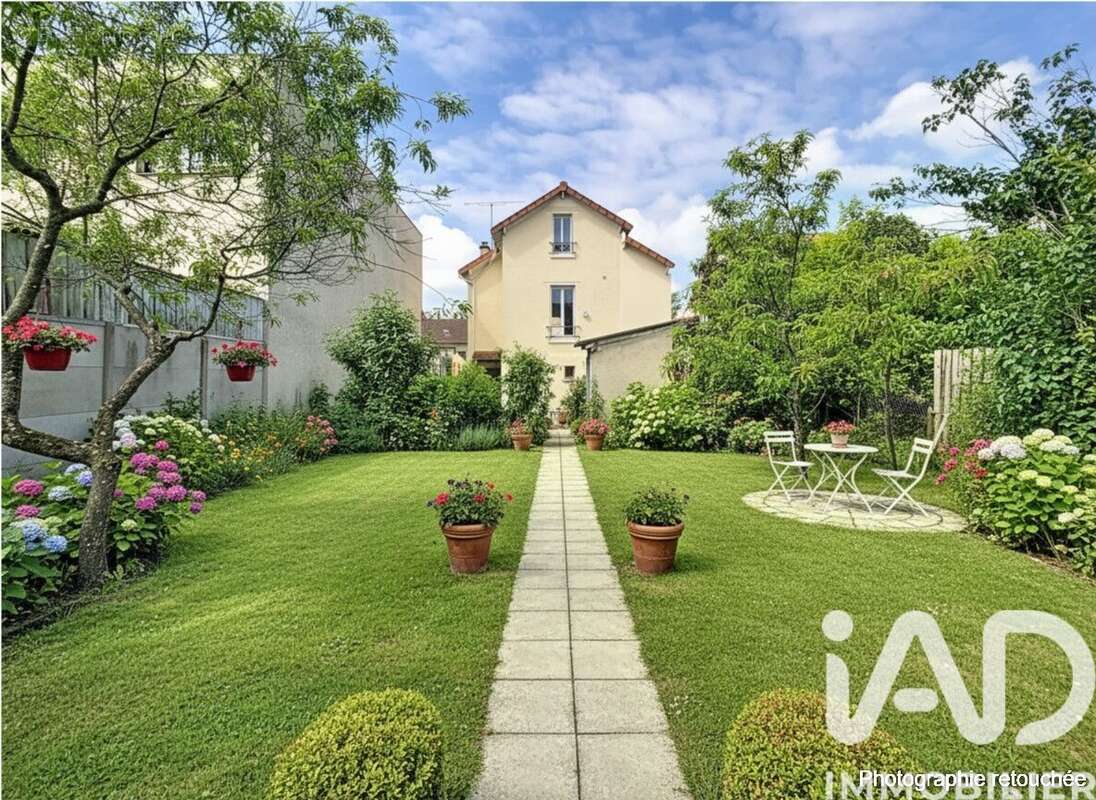 Photo 3 - Maison à VILLENEUVE-LE-ROI