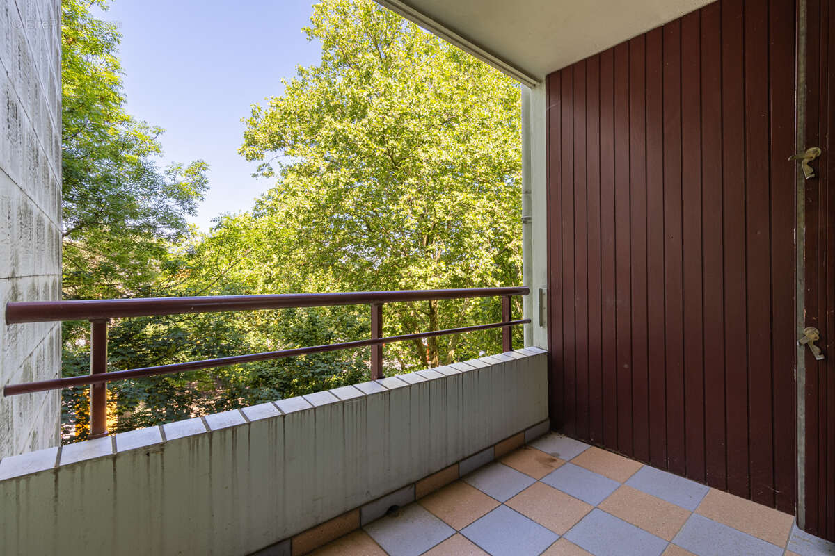 Appartement à QUINTAL