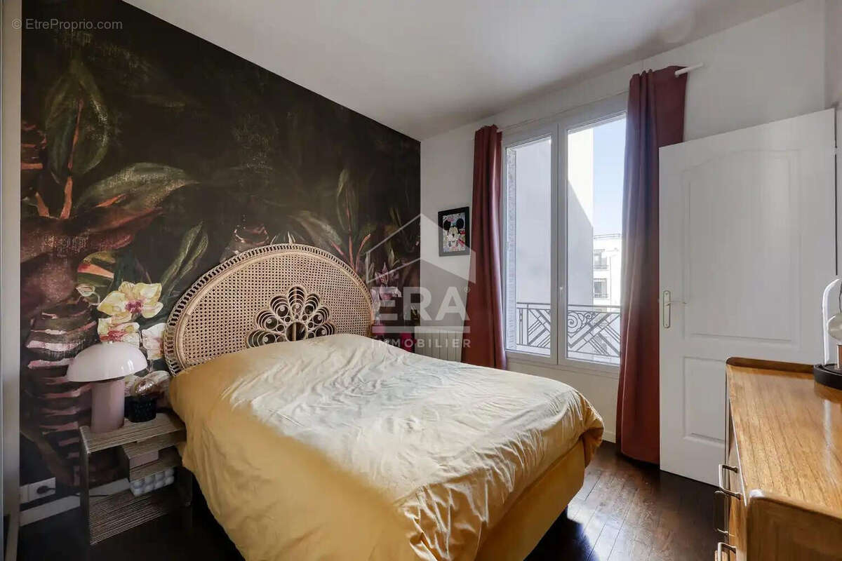 Appartement à SURESNES