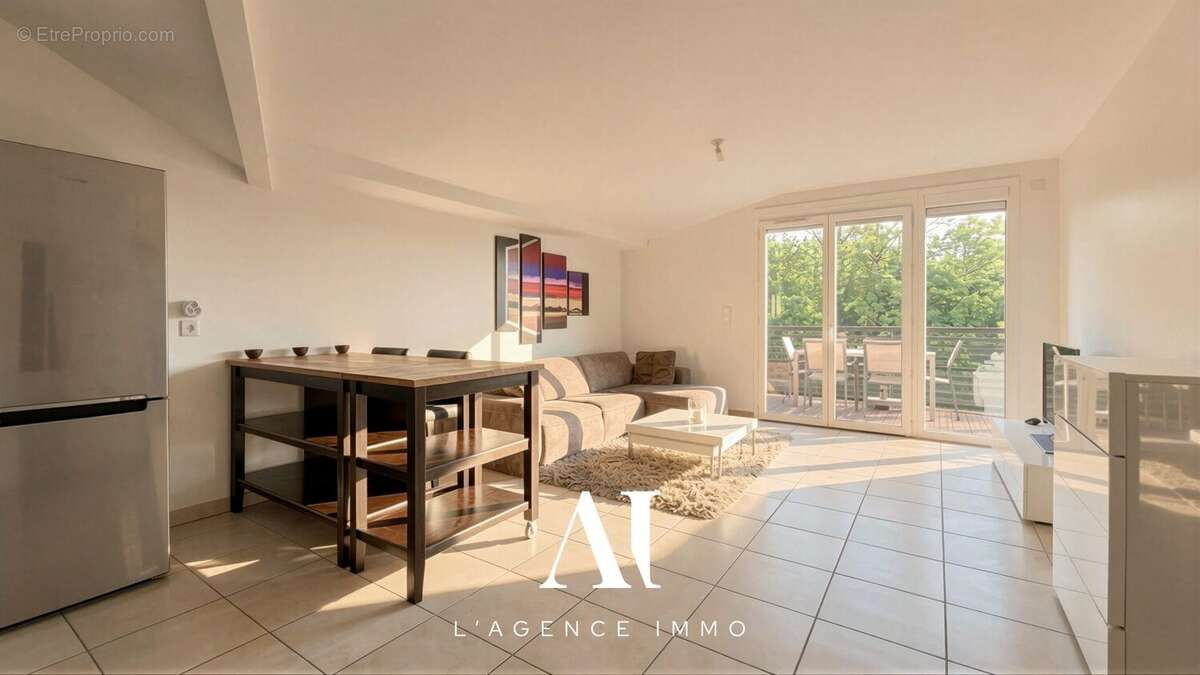 Appartement 84 m² à Saint-Julien-En-Genevois  - photo 4