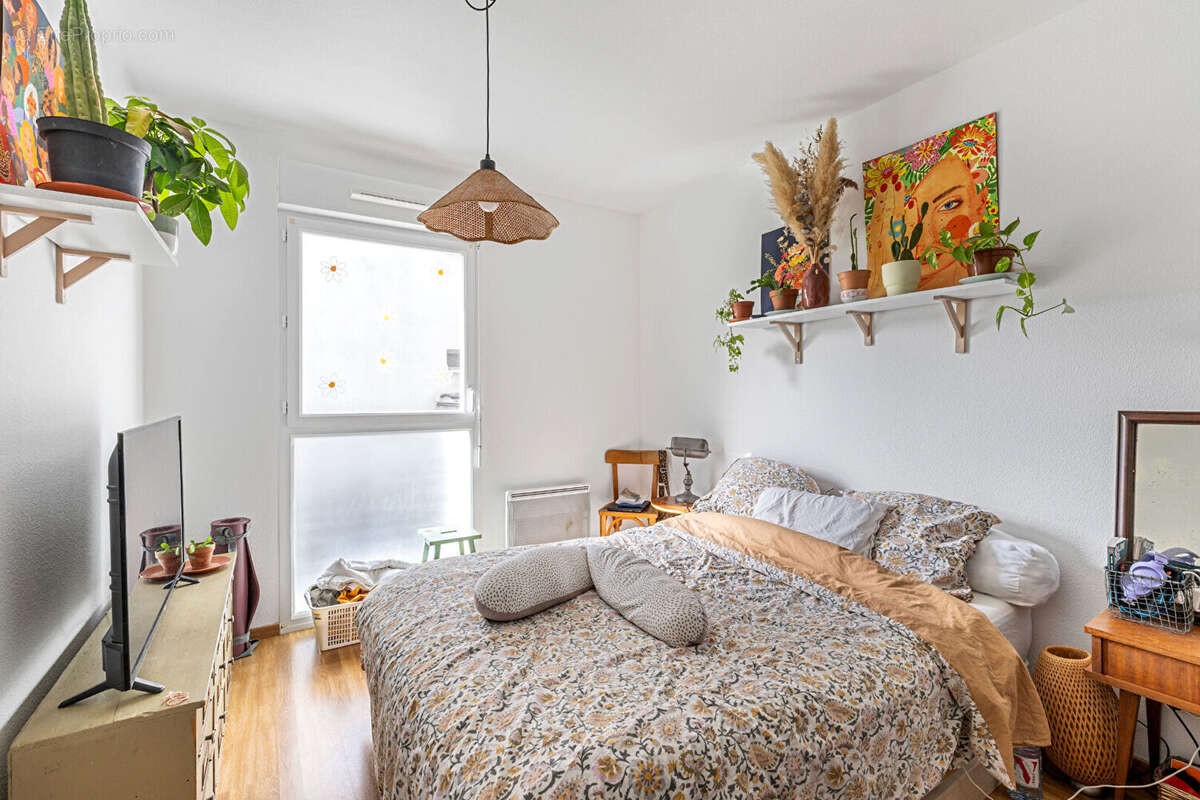 Appartement à BEGLES