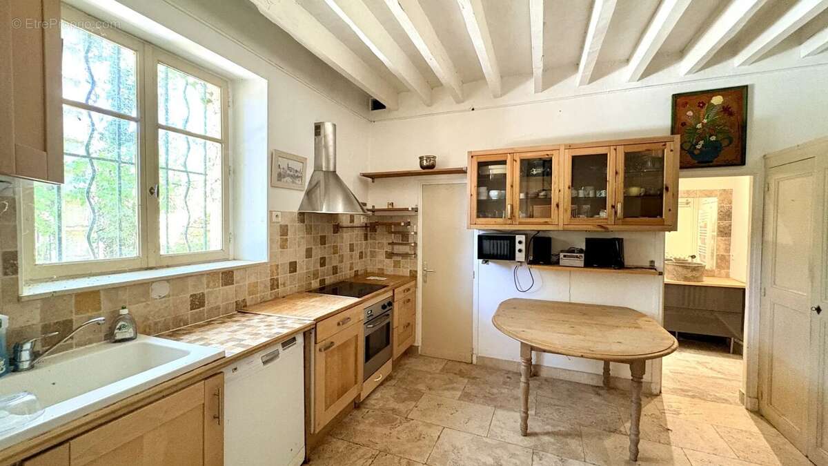 Maison de caratère avec grand jardin entre Carpentras et St Didier - photo 10