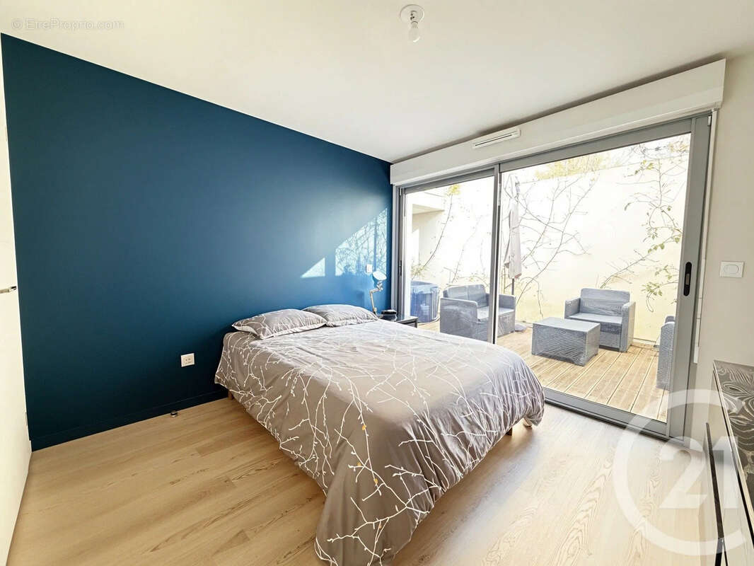 Appartement 65 m² à Begles  - photo 6